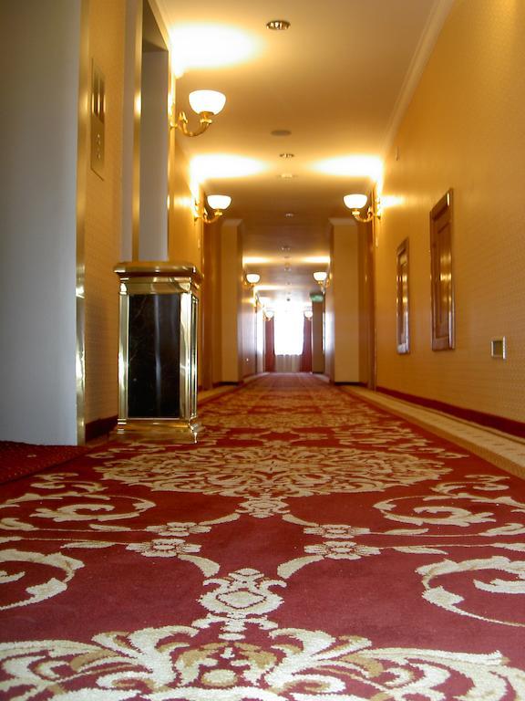 White House Hotel อูลานบาตอร์ ภายนอก รูปภาพ